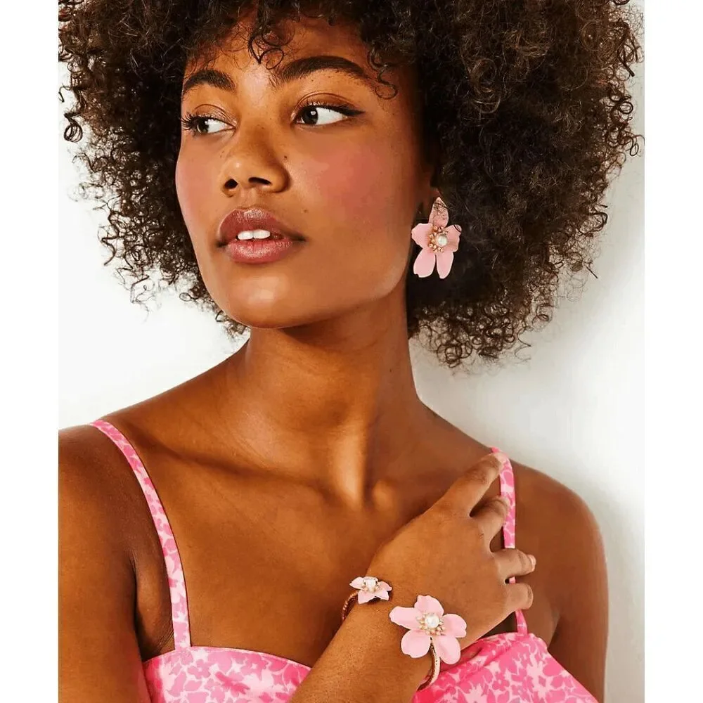 🌺 LILLY PULITZER Oversized Pearl Orchid Flower Earrings NEW WITH GIFT BAG